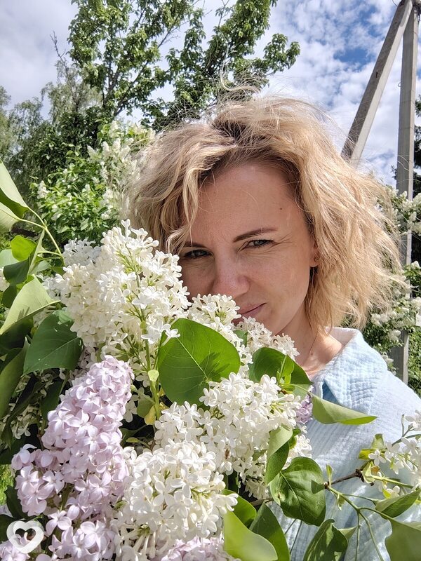 Юлия, Дзержинский