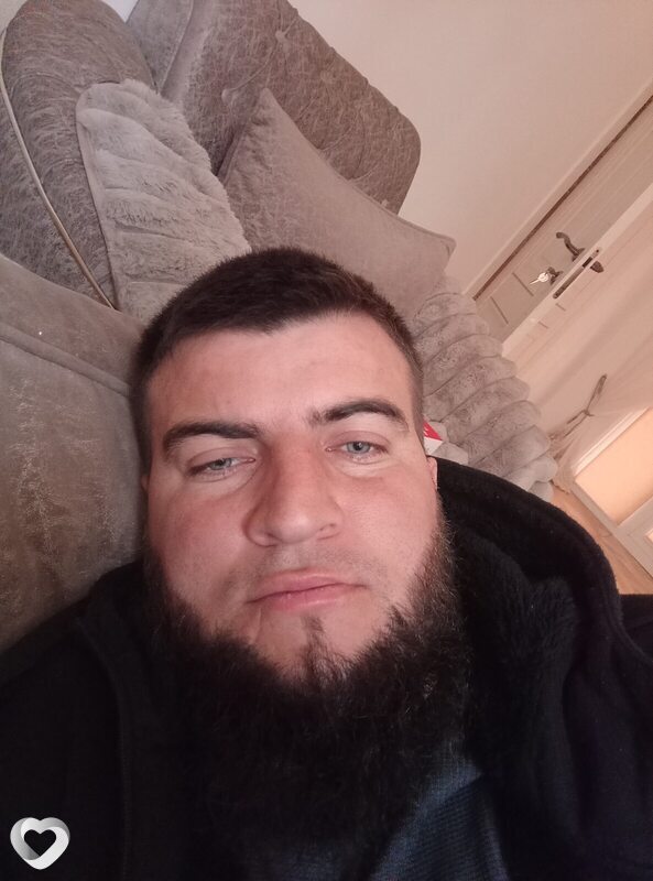 Чеченец, 33, Нижнекамске — анкета №4632455