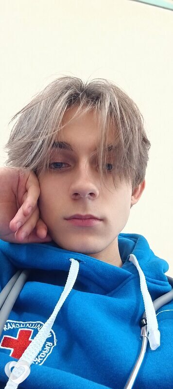 Артем, 21, Санкт-Петербурге — анкета №4632447