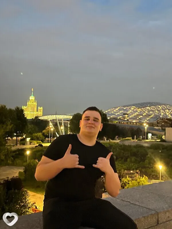 Александр, 22, Москве — анкета №4634088
