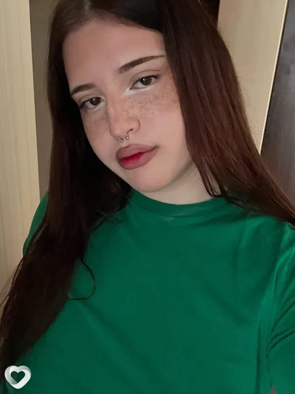 Эвелина, 18, Барнауле — анкета №4634563