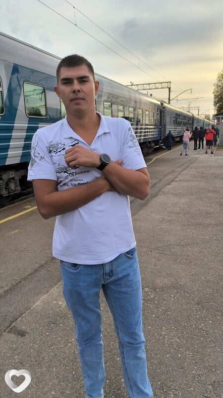Александр, 27, Керчи — анкета №4635443