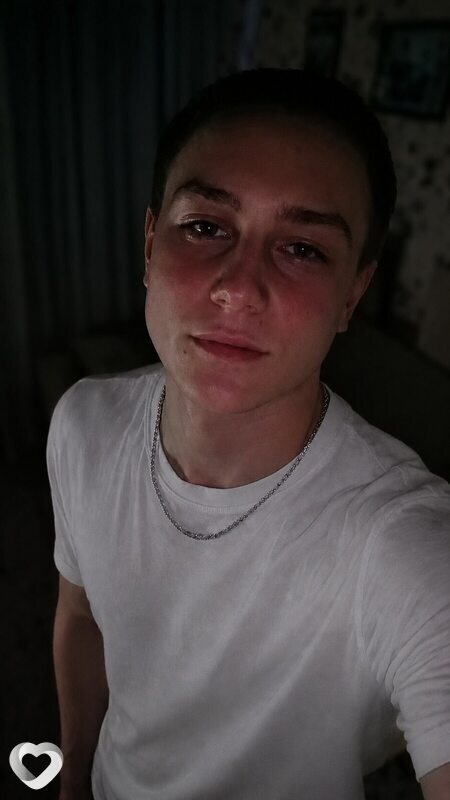 Денис, 18, Кемерове — анкета №4635807