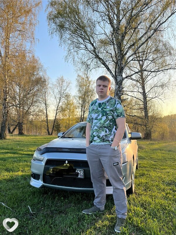 Роман, 22, Кемерове — анкета №4637204