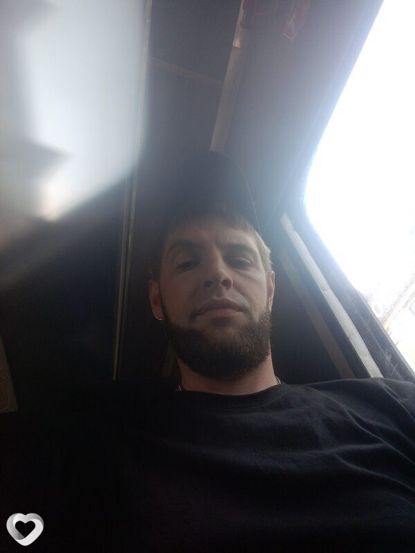 Ivan, 28, Омске — анкета №4637420