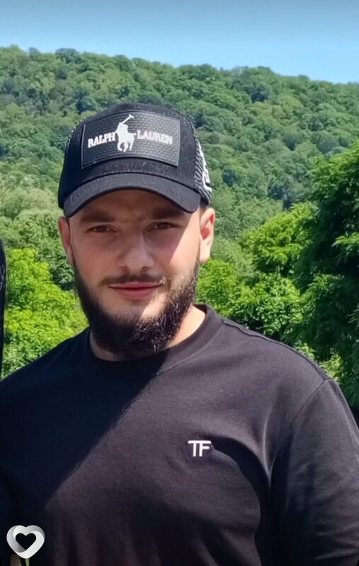 Артем, 25, Туапсе — анкета №4637520