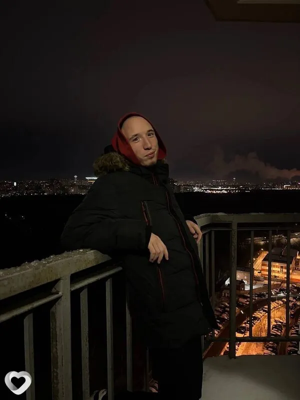 Дима, 23, Москве — анкета №4638196