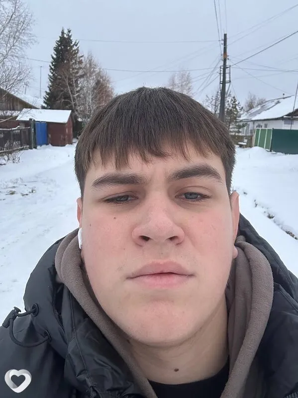 Кирилл, 18, Москве — анкета №4638323