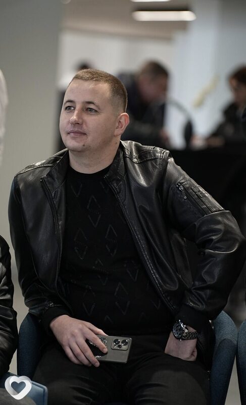 Максим, 31, Омске — анкета №4639154