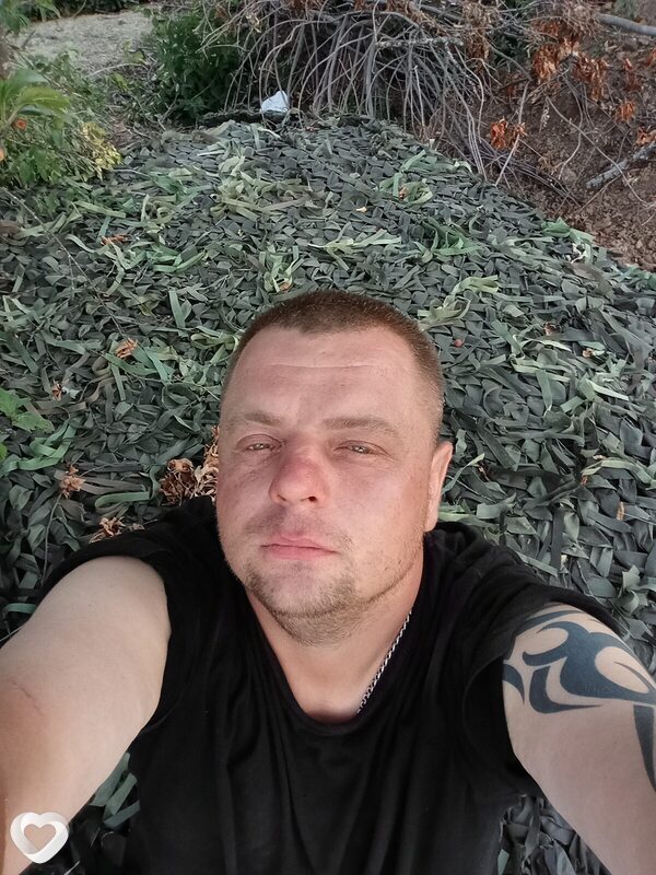 Михаил, 39, Новомосковске — анкета №4639302