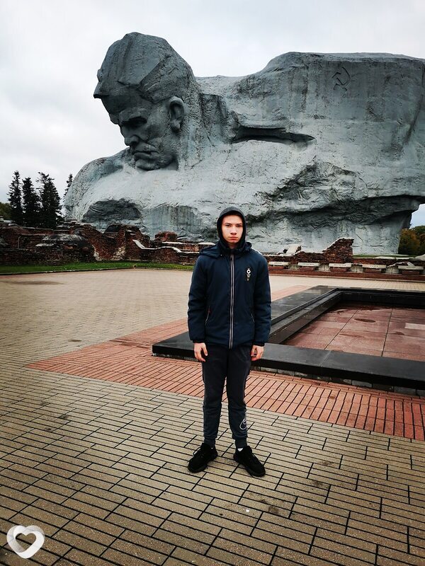 Олег, Столин
