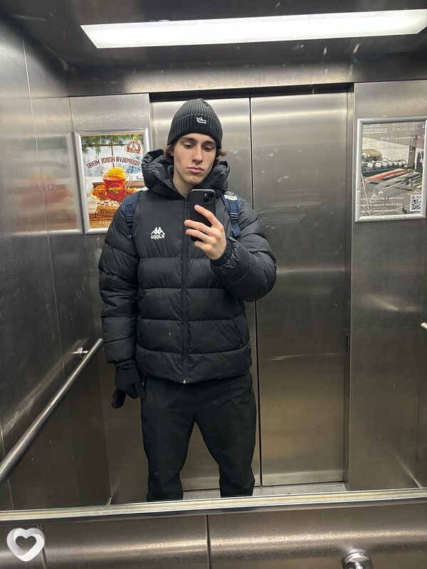 Артемий, 19, Минске — анкета №4639699