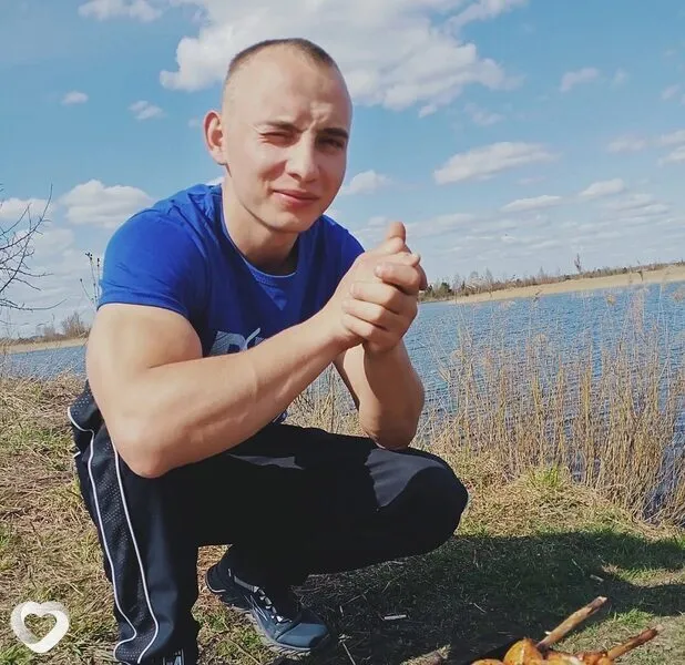 Виктор, 26, Москве — анкета №4640542