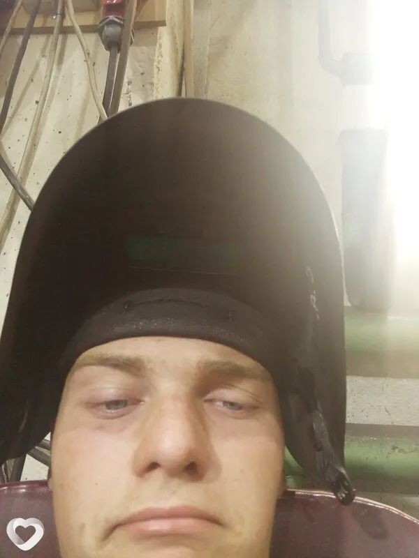 Семён, 18, Барнауле — анкета №4640545