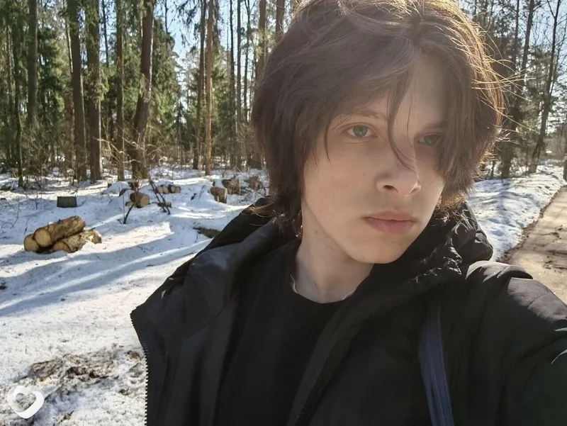 Евгений, 18, Москве — анкета №4640763