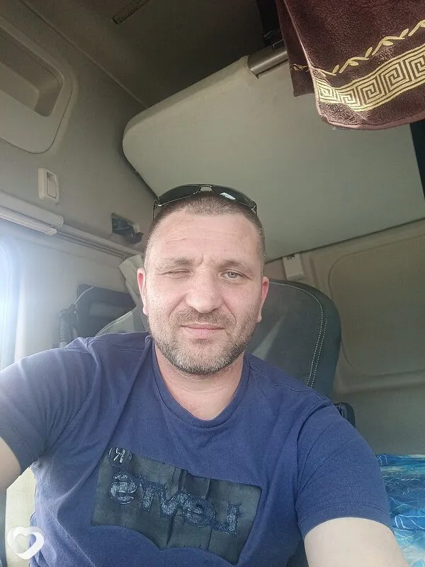 Валик, 41, Москве — анкета №4641555
