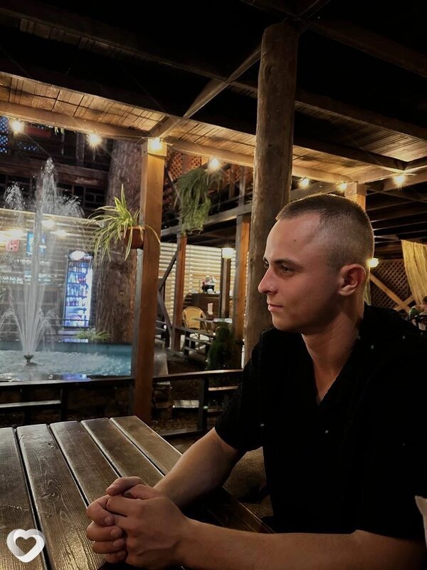 Максим, 22, Ростове-на-Дону — анкета №4642129