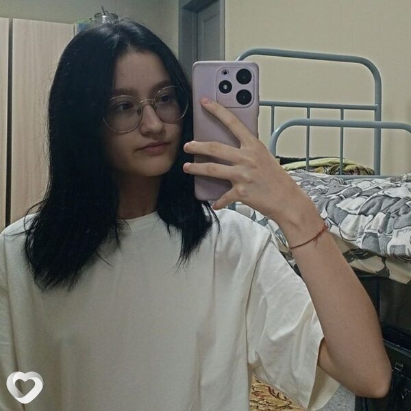 Лизонька, 18, Абакане — анкета №4642941