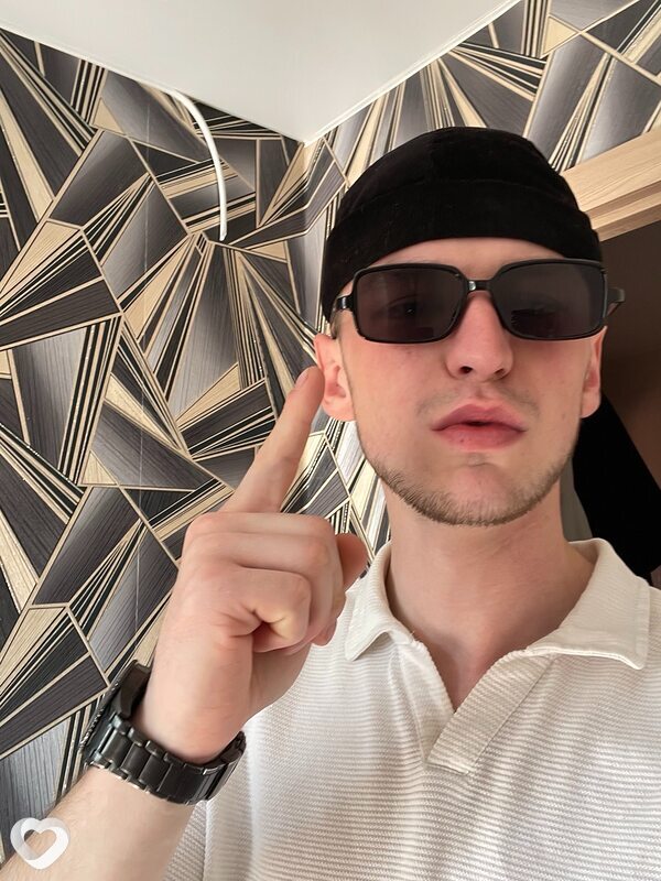 Валерий, 22, Санкт-Петербурге — анкета №4644072
