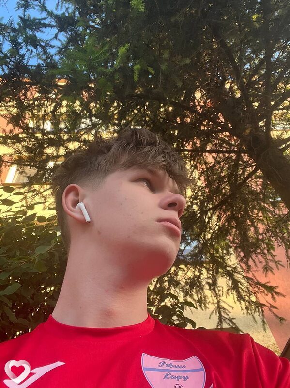 Valentin, 19, Бресте — анкета №4644405