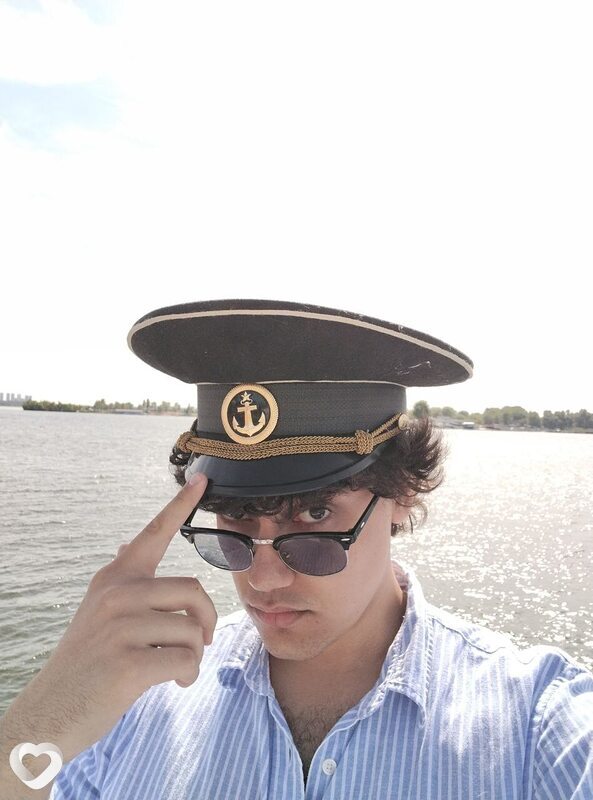 Андрей, 22, Саратове — анкета №4645376