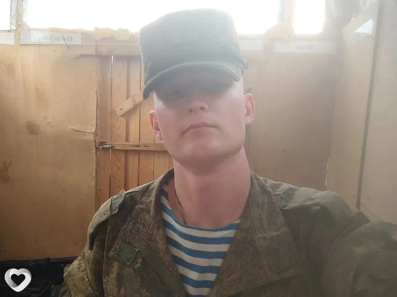 Саня, 22, Барнауле — анкета №4645698