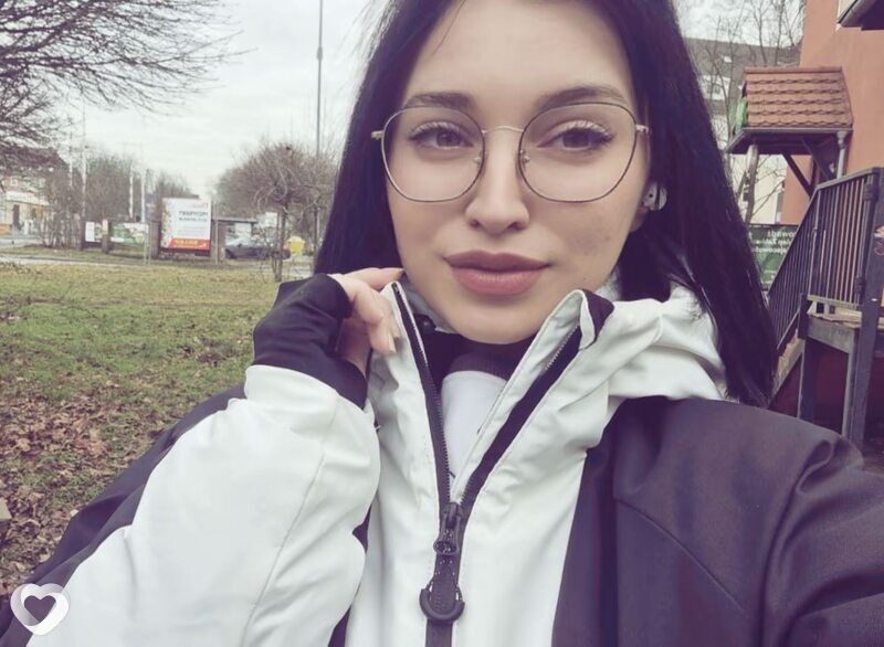 Юлия, Легница