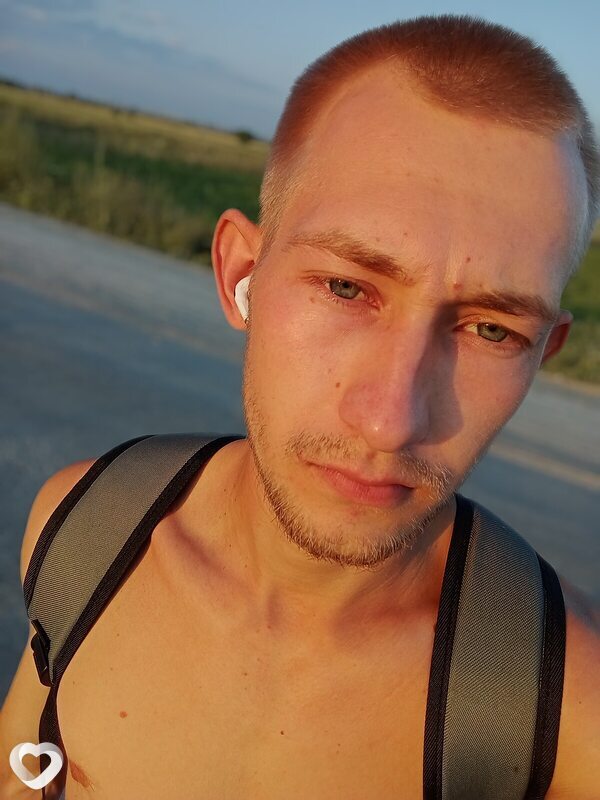 Виталий, 27, Старом Осколе — анкета №4646273