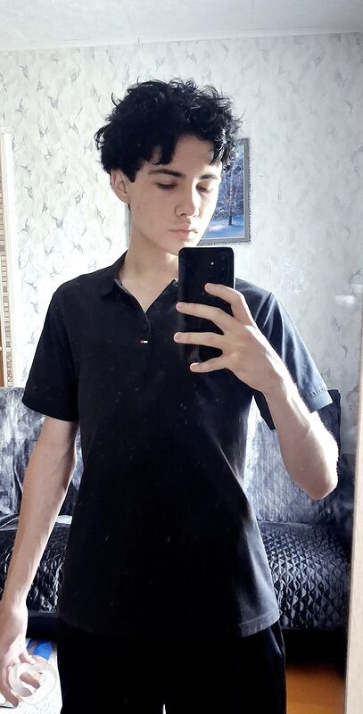 Стас, 18, Брянске — анкета №4647234