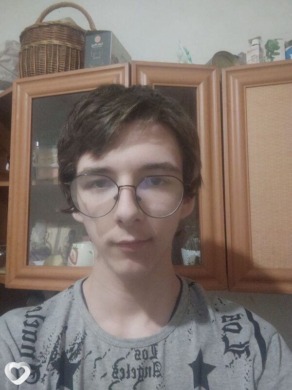 Максим, 18, Киеве — анкета №4647566