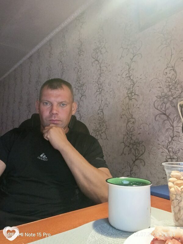Евгений, 36, Полысаеве — анкета №4649486