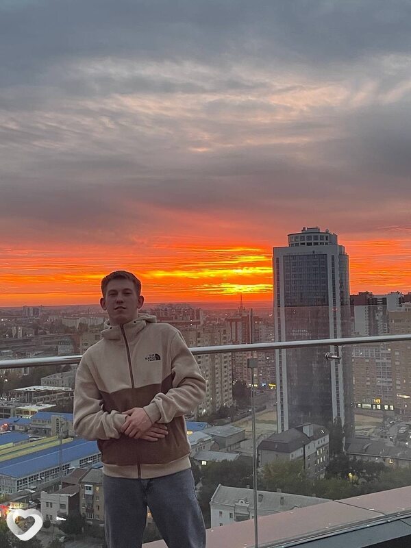 Кирилл, 20, Воронеже — анкета №4650274