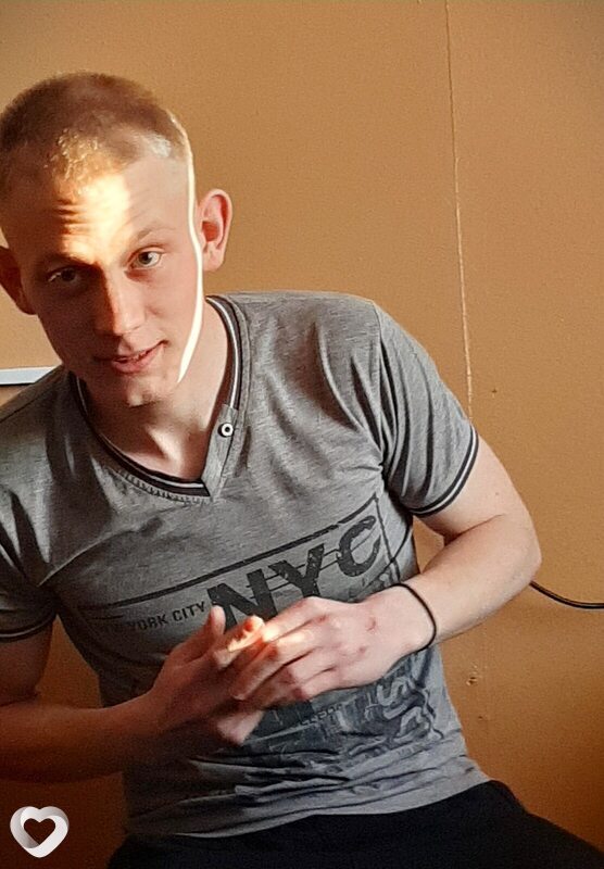 Ястреб, Харцызск
