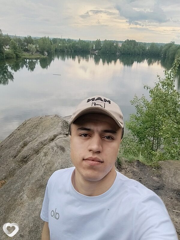 Юсуф, 20, Екатеринбурге — анкета №4652030