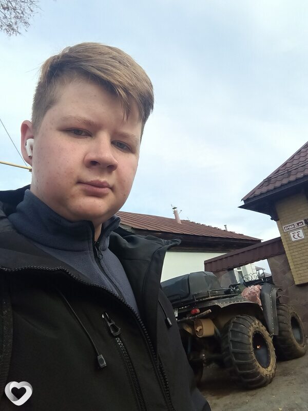 Артём, Михайловск (Свердловская Область