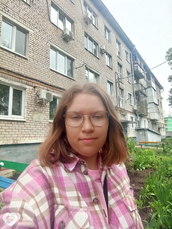 Катя, 19, Тольятти — анкета №4653255