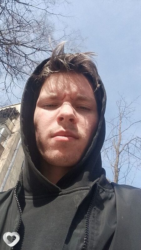 Дмитрий, Гвардейск