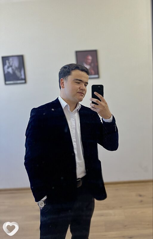 Surojbek, 21, Санкт-Петербурге — анкета №4654185