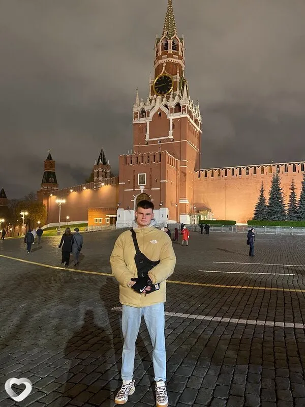 Дима, 26, Москве — анкета №4656670