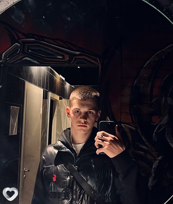Дима, 18, Воронеже — анкета №4657236