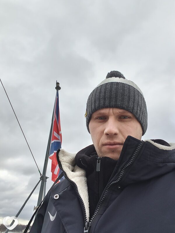 Артём, Омск