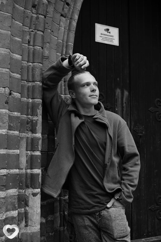 Дмитрий, 19, Калининграде — анкета №4657698