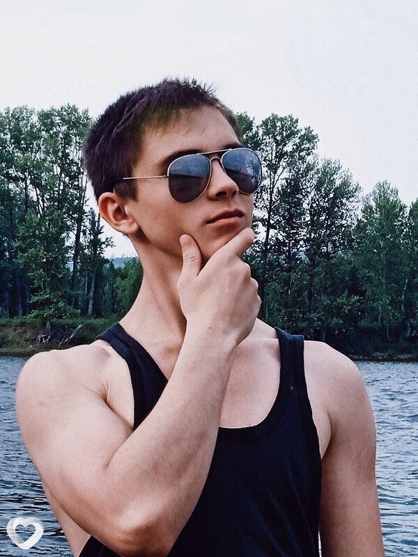 Матвей, 21, Иркутске — анкета №4658246