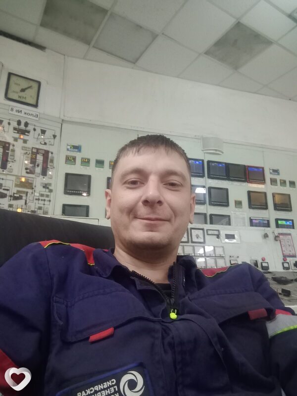 Толя, Мыски