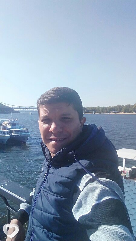 Виктор, 41, Луганске — анкета №4658866