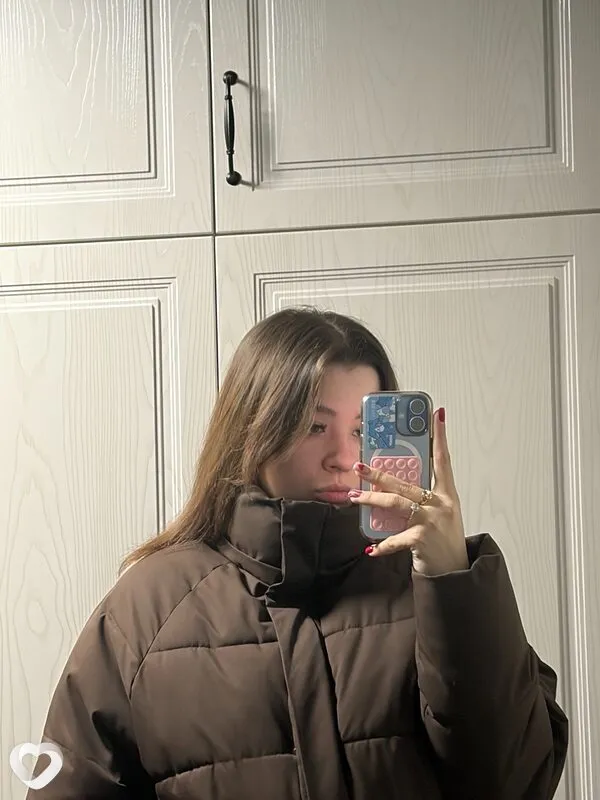 Alya, 19, Барнауле — анкета №4658942