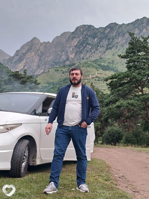 Ахмед, Макинск
