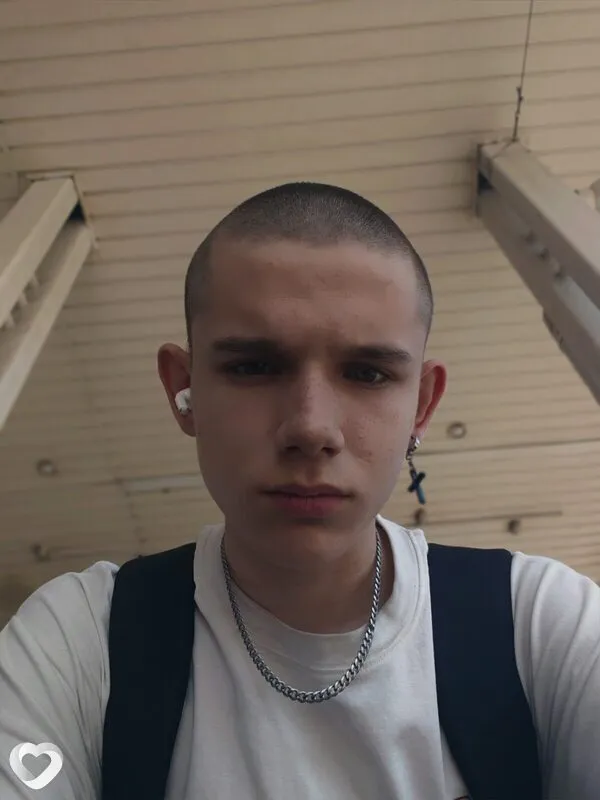 Димитрий, 19, Москве — анкета №4662207