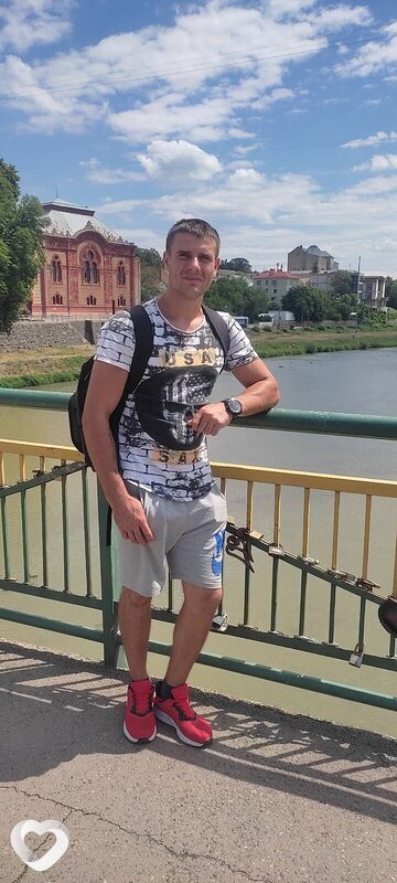Анатолій, Южное
