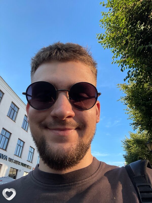 Илья, 21, Бресте — анкета №4667443